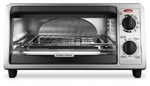 Black & Decker TO1322SBD Toaster Oven, 4-Slice EvenToast Technology
