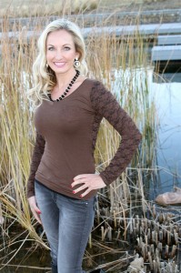 lace sleeve and back tops