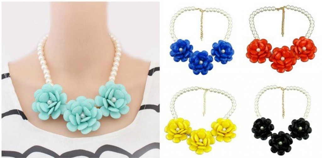 Flower Pearl Necklace