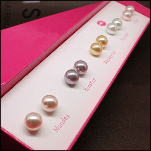 5 pair pearl earrings