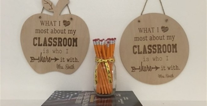 custom-teacher-plaques